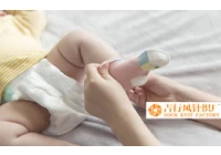 China Corte o fio para fora das peúgas do bebê fabricante