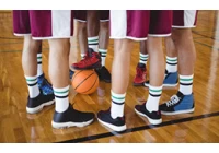 China How to choose a pair of socks suitable for sports? manufacturer