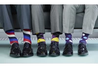 China Como escolher o tipo e a cor das meias adequadas para você? fabricante