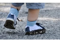 China Why do babies have to wear socks? manufacturer