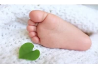 China O bebê deve usar meias quando dorme? fabricante