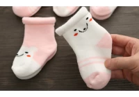 China Are cotton socks the best choice? How to keep socks dry and comfortable? manufacturer