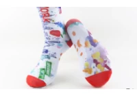 China JI XING FENG Tricotando seu fabricante de meias estampadas da moda fabricante