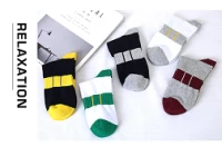 China Why wear socks for running? manufacturer