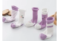 China Do not buy these four kinds of socks, it hurts your feet too much! manufacturer
