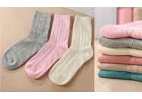 China The matching of socks and white shoes manufacturer