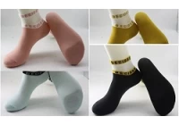 China Should the color of the socks follow the color of the clothes or the color of the shoes? manufacturer