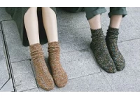 Chine La différence entre les chaussettes des hommes et des femmes fabricant