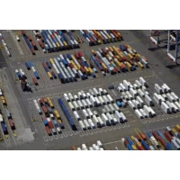 Pelabuhan Jeddah mencatat rekod kontena baharu pada bulan Oktober