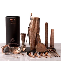 Déverrouiller la mixologie professionnelle avec kit de barman SkyCorps 18 pièces