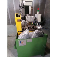 Çin LDH-M8-4 Pistonlu Dokunma Makinesi Tam Otomatik Somun Sondaj Makineleri üretici firma