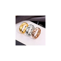 The Quiet Radiance of Steel: Form, Finish, and the Art of Enduring Jewelry