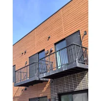 China Aluminum 6063 T5 Prefabricated Balcony Bolt-on Balconies manufacturer