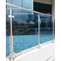 China Balkon buiten roestvrij staal baluster glazen railing met blauw gehard glas fabrikant