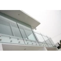 Chine Balcon balustrade en verre étanche supports en acier inoxydable 316 fabricant
