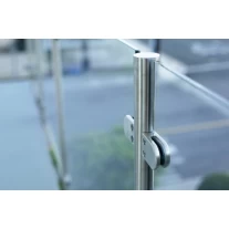 China Brushed 316 stainless steel glass railing design for deck manufacturer