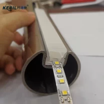 China Stiainloze stalen buis met sleuf voor LED-licht voor trappen en leuningen verlichting fabrikant