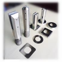 China Balkon Glashalter Edelstahl Zapfen Hersteller