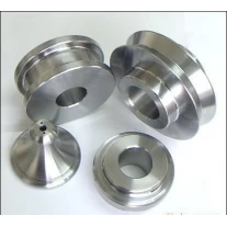 Cina cnc milling machining spare parts produttore