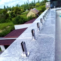 Chine clôture de piscine en verre en acier inoxydable duplex 2205 tourillon en béton de verre fabricant