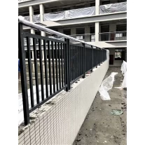China modern design zwarte coating aluminium balustradesystemen fabrikant