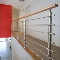 Chiny Wysokość 1100 mm Stal nierdzewna 316 Poręcze poprzeczkowe producent