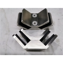 China 90 Grad quadratischer rahmenloser Glasklemmverbinder Hersteller