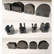Chine Clip en verre en verre en acier inoxydable D Shape pour la balustrade en verre fabricant