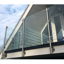 Chine Extérieur 316 Systèmes de balustrade à balcon en acier inoxydable en acier inoxydable fabricant