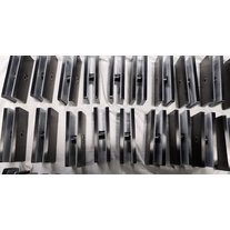China Matt black 304 316 2205 square type stainless steel glass railing balustrade clamp for handrail manufacturer