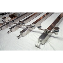 Китай Glass spider balustrade post for balcony stainless steel railing производителя