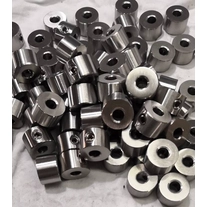 China Braçadeira de cabo redondo em aço inoxidável fabricante