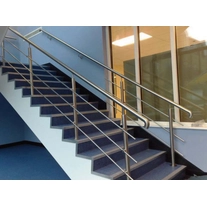 China 900 1500mm height corssbar railing manufacturer