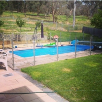 China semi framless glass pool fencing ,stainless steel glass pool fence fabrikant