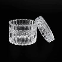 Tsina Marangyang Embossed Diamond Pattern Glass Candle Vessel na May Mga Takip Manufacturer