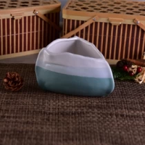 China Dreieckige Farben Glasierter Keramikkerzenbehälter für die Kerzenherstellung Hersteller