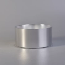 Kina Silver Aluminum Metal Candle Holders fabrikant