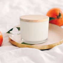 China 14 oz white glass 3 wick soy wax candle glass jar luxury manufacturer