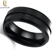 Cina Commercio all\'ingrosso 8mm a cupola opaco rifinito due tono anello di carburo di tungsteno oro e anello di carburo di tungsteno blu produttore
