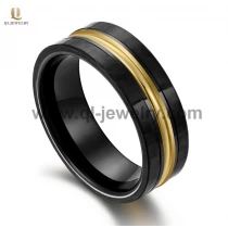 porcelana Banda de boda de fibra de carbono forjada negra de estilo fresco de 8mm de estilo 8mm con centro de tungsteno de oro y tungsteno negro interior China fábrica fabricante