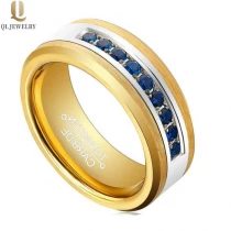 porcelana HotSale 8mm Bandas de bodas para hombre con bordes planos y biselados del anillo de tungsteno de oro con 9 piedras azules de CZ China Fabricante fabricante