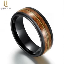 Cina Amazing 8mm Guitar String Ring Anello Whisky Barrel Wood e Guitar String Inlay Domed Black Tungsteno Bande di nozze Cina Produttore produttore