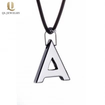China Top Qualität Männer Modeschmuck Wolframkarbid Hund Tag Buchstabe A Wolfram Anhänger für Männer Tungten Brief Halskette China Hersteller Hersteller