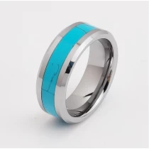Cina Anello di tungsteno in stock Popolare Anello in carburo di tungsteno con bordi smussati piatti da uomo in argento lucido da 8 mm con intarsio turchese Produttori cinesi produttore