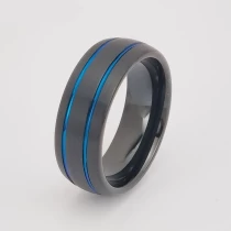 porcelana Anillo de tungsteno en stock Popular anillo de carburo de tungsteno negro y azul cepillado abovedado de 8 mm con dos líneas azules Alianzas de boda para hombres de dos tonos Fabricantes fabricante