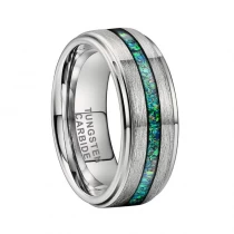 China Neuestes Design Herren-Eheringe, 8 mm, flache und abgestufte Kanten, Mischung aus gebürstetem Wolframcarbid-Ring mit grünem Opal-Inlay, China-Fabrik Hersteller