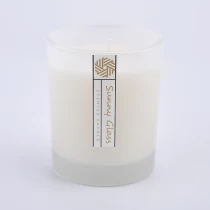 An tSín Clasaiceach Sorcóir Gloine Candle Jars Wholesale 8oz Sealbhóir Candle White déantóir