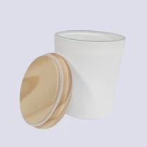 Cina Portacandele in vetro bianco con coperchio in legno produttore