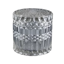 porcelana Portavelas de vidrio de color humo con corte geométrico de lujo con tapas a juego a granel fabricante