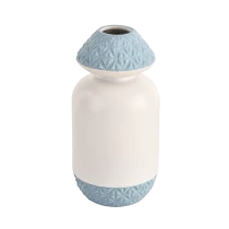 porcelana Botellas difusoras de cerámica decorativas vacías para la decoración del hogar. fabricante